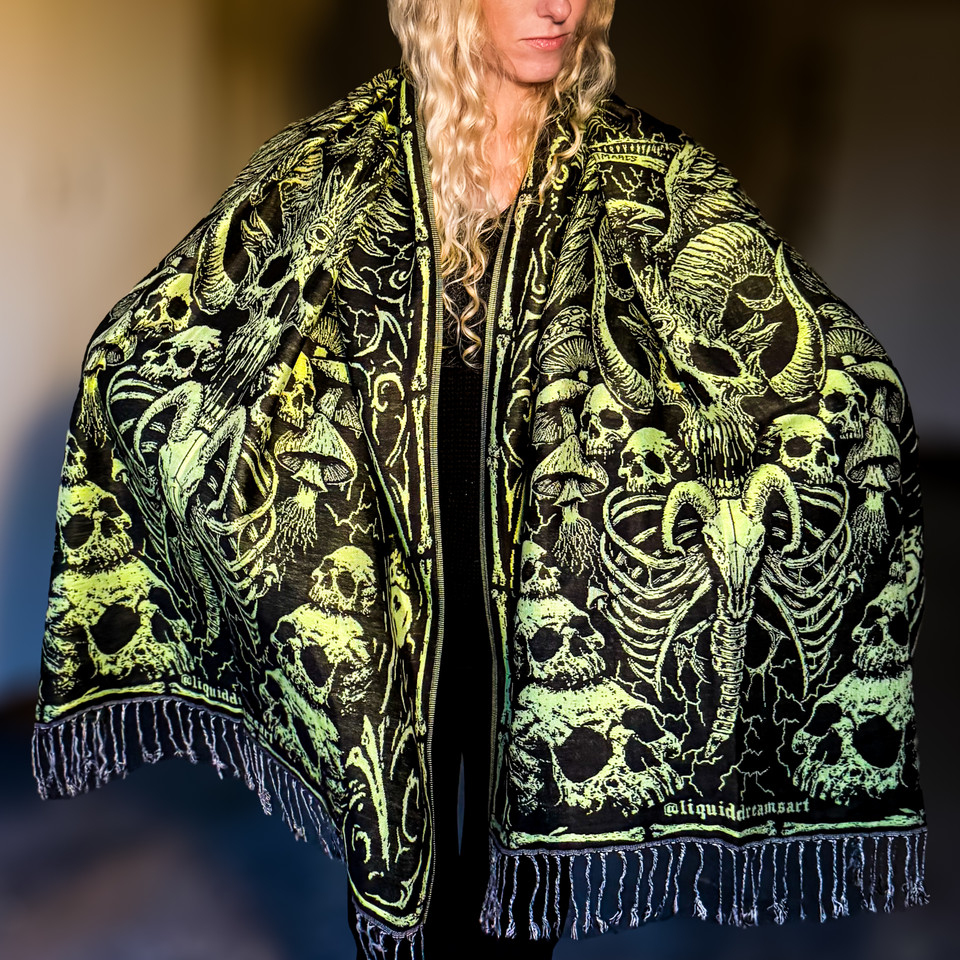 Solid Nightmares Pashmina — Green & Black