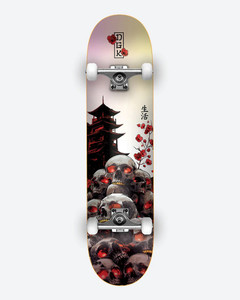 Dgk Haunt Holographic Complete 7.75 - Complete Skateboard