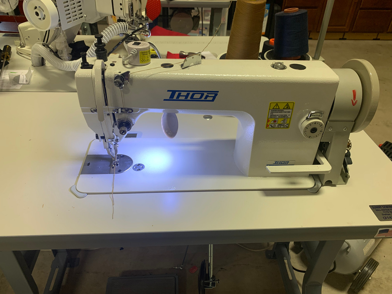 THOR RE-0303 Top and Bottom Feed Walking Foot Sewing Machine. Used