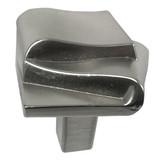 Laurey 1 3/8" Diva Knob - Satin Nickel - 38428