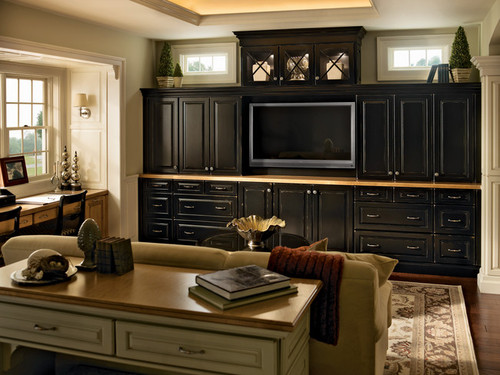 Kraftmaid Kitchen Cabinets -  Square Raised Panel - Solid (MTC) Cherry in Burnished Chocolate