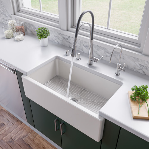 ALFI AB3318HS-W White 33" x 18" Reversible Fluted / Smooth Single Bowl Fireclay Farmhouse Sink