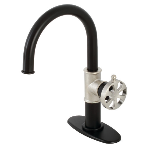 ハイクオリティ Kingston Brass KS144RXPN Belknap Bathroom Faucet