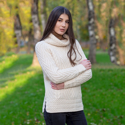 Ladies Turtleneck Ribbed Cable Knit Sweater Natural