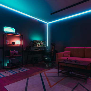 Tagra | SSC17 | Surface Mounted | Standard Corner | Flat | 16.6 x 16.6mm | LED Profile | 2 & 3 Metre - LS69__77554__69797.jpg