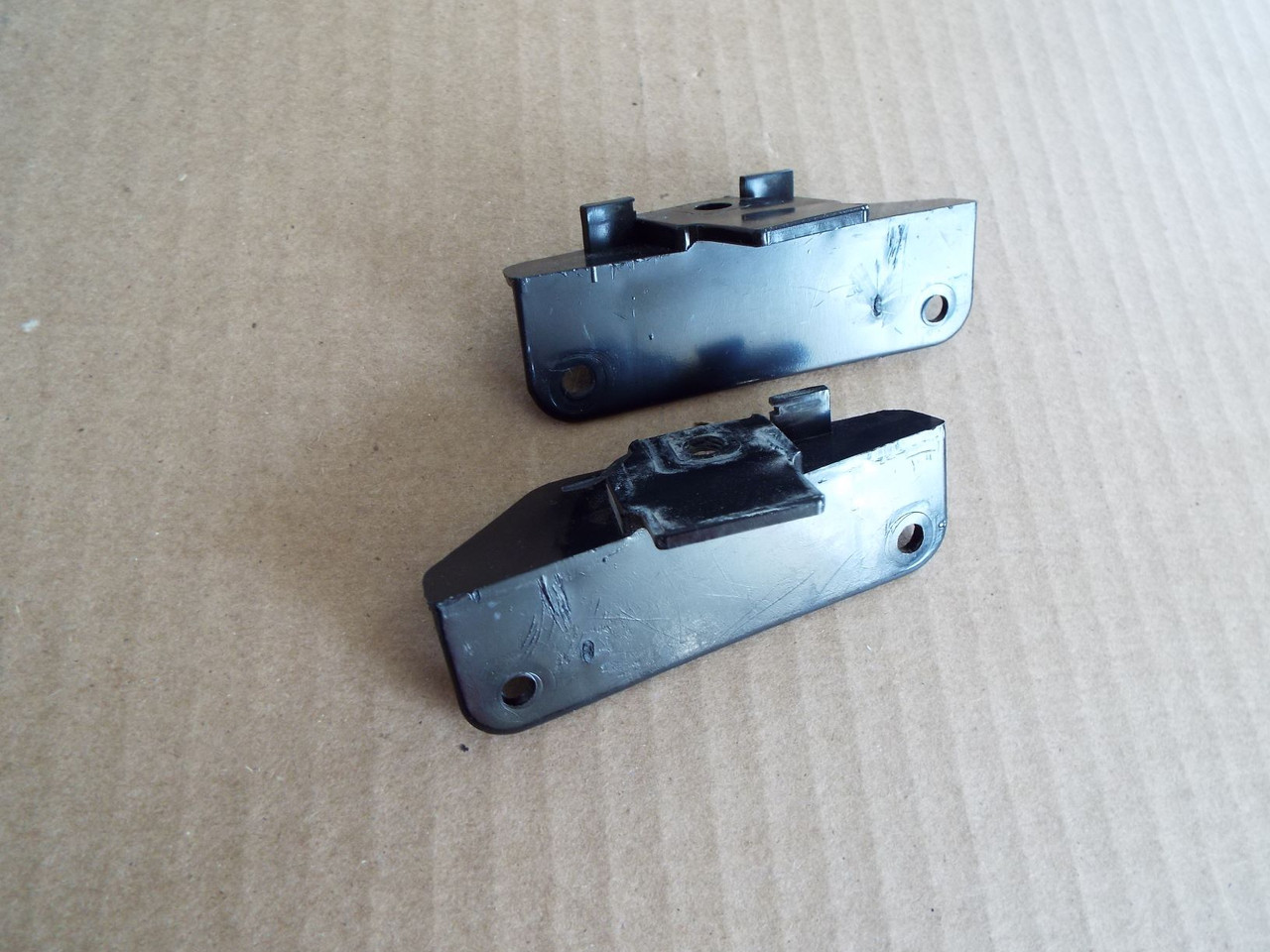 Original GM 1981-1982-1983-1984-1985-1986-1987 Oldsmobile Cutlass-Buick Regal Stereo Mounting Brackets