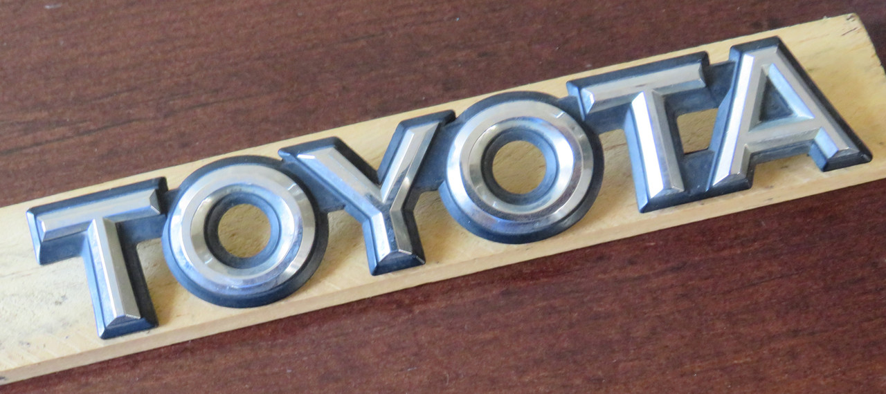 1985 Toyota Camry-Toyota Trunk Lid Emblem-Badge
1984 Toyota Camry-Toyota Trunk Lid Emblem-Badge
1983 Toyota Camry-Toyota Trunk Lid Emblem-Badge
1982 Toyota Camry-Toyota Trunk Lid Emblem-Badge