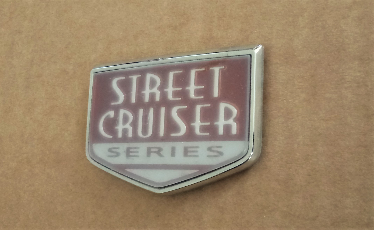 2009 Chrysler Street Cruiser Emblem-Badge
2008 Chrysler Street Cruiser Emblem-Badge
