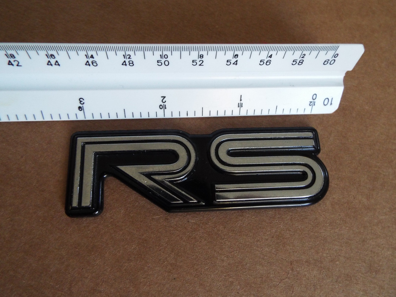 1991 Mitsubishi Montero RS-RS emblem-badge 
1990 Mitsubishi Montero RS-RS emblem-badge 
1989 Mitsubishi Montero RS-RS emblem-badge 
1988 Mitsubishi Montero RS-RS emblem-badge
1987 Mitsubishi Montero RS-RS emblem-badge 
1986 Mitsubishi Montero RS-RS emblem-badge 