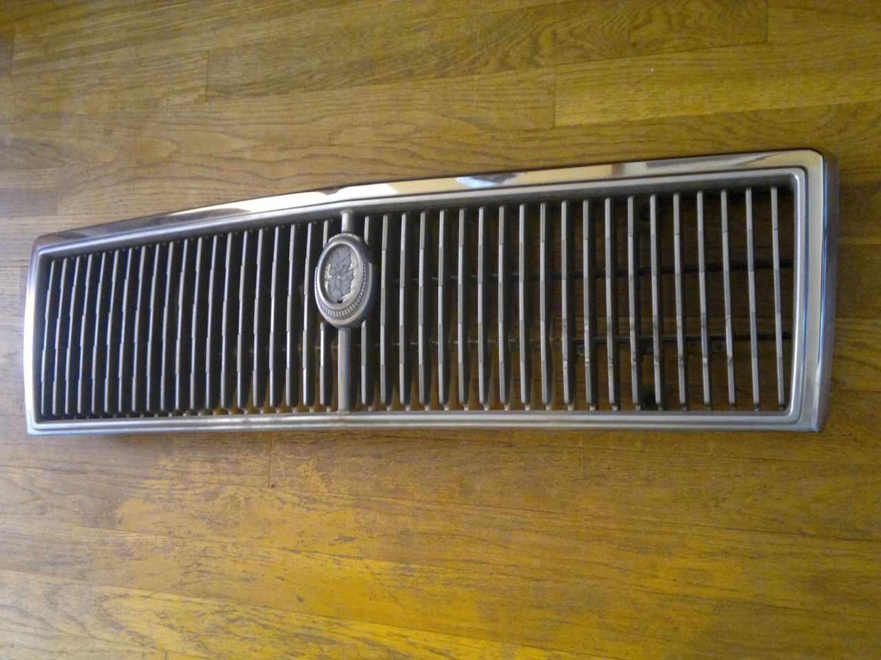 Original 1979-1980 Toyota Cressida Radiator Grille