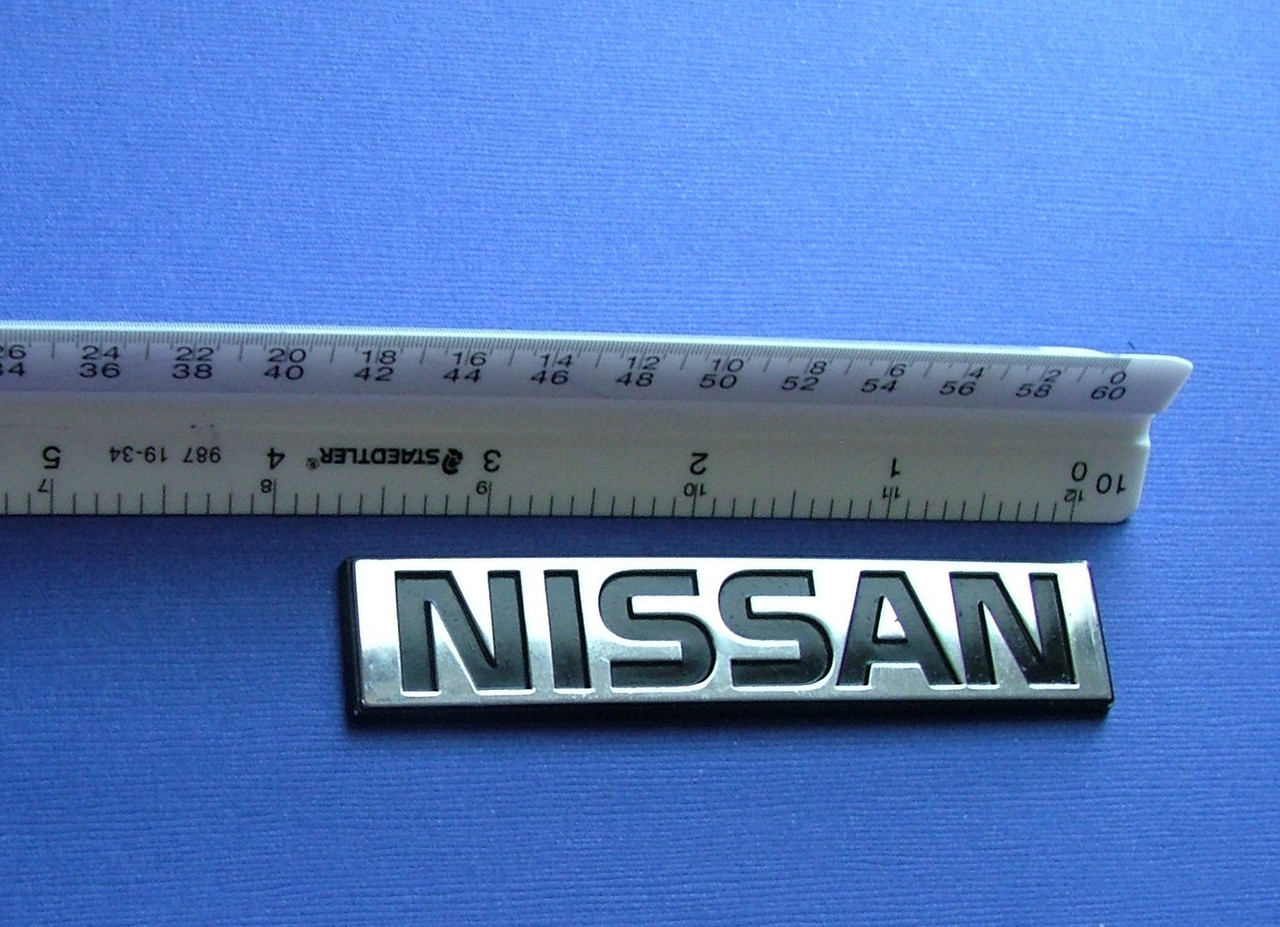 Original 1984-1985-1986 Nissan 300ZX Hatch Emblem-Badge
