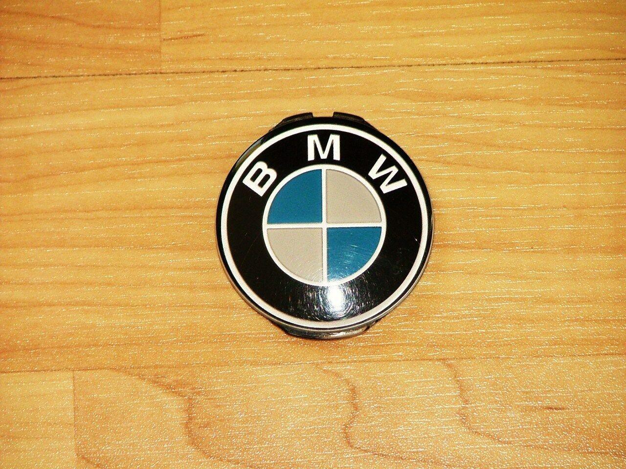 1986 BMW 325 Horn Pad Emblem-Badge


1987 BMW 325 Horn Pad Emblem-Badge

1988 BMW 325 Horn Pad Emblem-Badge