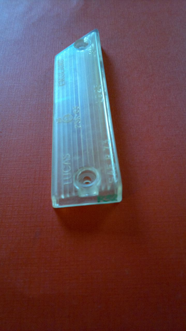 Original 1977-1981-1982-1983-1984-1985-1986-1987-1991 Jaguar XJS Reverse Light-Back up Light Lens-RH