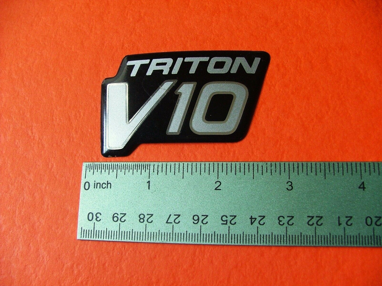 Original 1999-2000-2001-2002-2003-2004 Ford V10 Fender Emblem-Badge