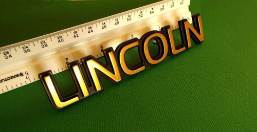 1990-1991-1992-1993-1994-1995-1996-1997 Lincoln Town Car-Lincoln Trunk Lid Emblem-Gold Color