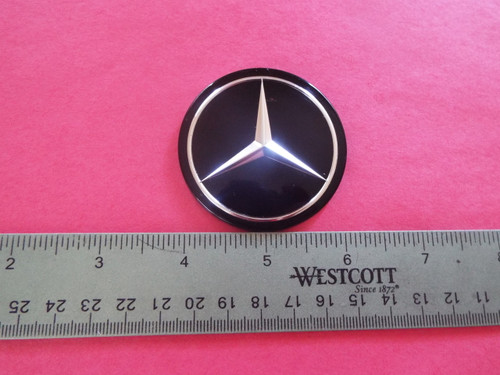 Mercedes Benz W123 Horn Pad emblem-badge 
Mercedes Benz W114 horn pad emblem-badge
Mercedes Benz W126 horn pad emblem-badge
Mercedes Benz W116 horn pad emblem-badge