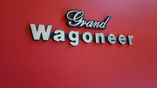 1984-1985-1986 Jeep Grand Wagoneer Fender Emblem-Badge