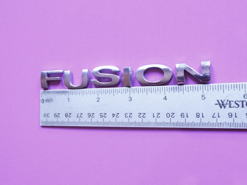 Original 2006-2007-2008-2009-2010-2011 Ford Fusion-Fusion Trunk Lid Emblem-Badge 