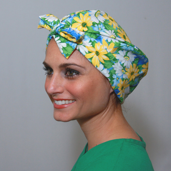 Green Scrubs - The Original Super Tie Hat - Yellow & White Daisies