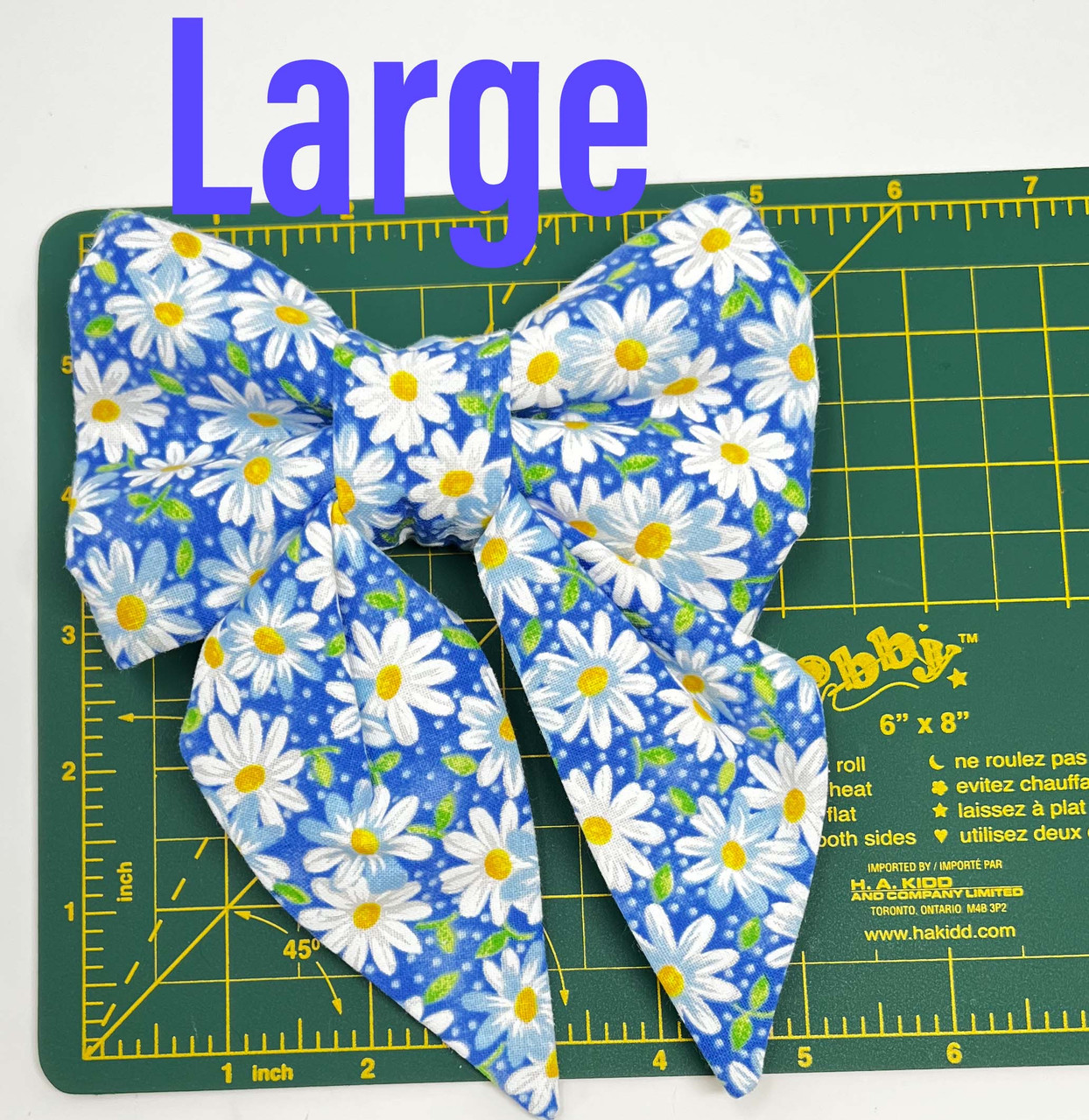 Daisies - Large Dog Sailor Bow Tie