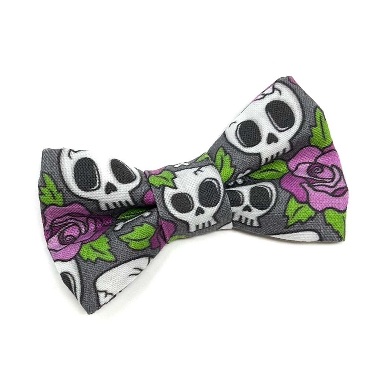 Skulls and roses bow tie for pets