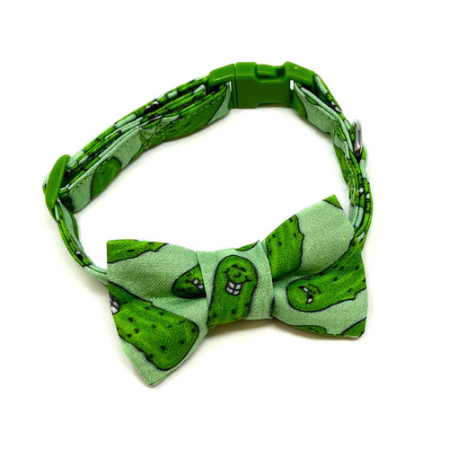 Pickle print cat collar with bow tie