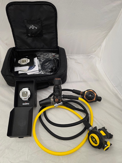 Aqualung Legend Regulator/Suunto D4i Novo Computer/Transmitter