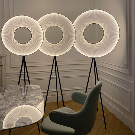 5 lampadaires contemporains pour des idées de salon