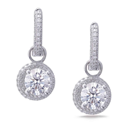 Toronto: Elegant Ladies' Diamond Dangle Earrings .2.90ct Round Diamonds