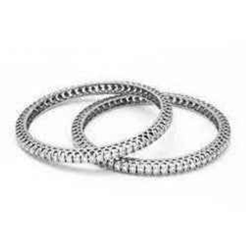 Nova: Exquisite Diamond Bangle for Sophisticated Style .2.80ct Round Diamonds