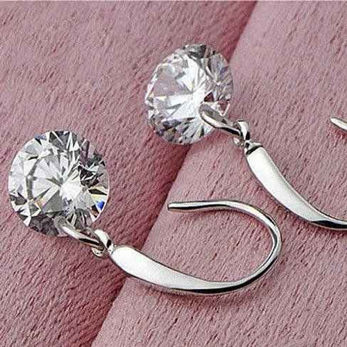 Isabella: Diamond Drop Earrings .2.5ct Round Diamonds