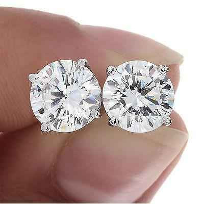 Madrid: Exquisite Diamond Stud Earrings .2.20ct Round Brilliant Diamonds