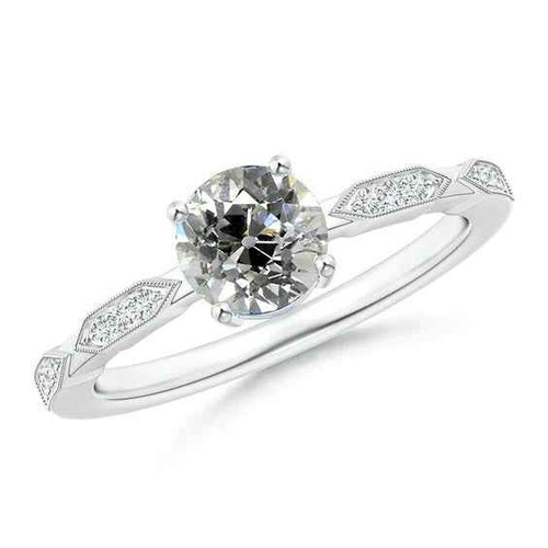 Victoria: Vintage. Inspirierter Diamantring