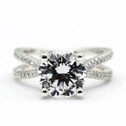 Victoria: Exquisite Solitaire Ring With Accents .3ct Round Natural Diamond