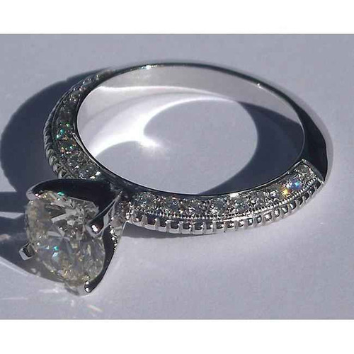 Artemis: Exquisite Solitaire Ring With Brilliant Accents .2.26ct Round Diamond