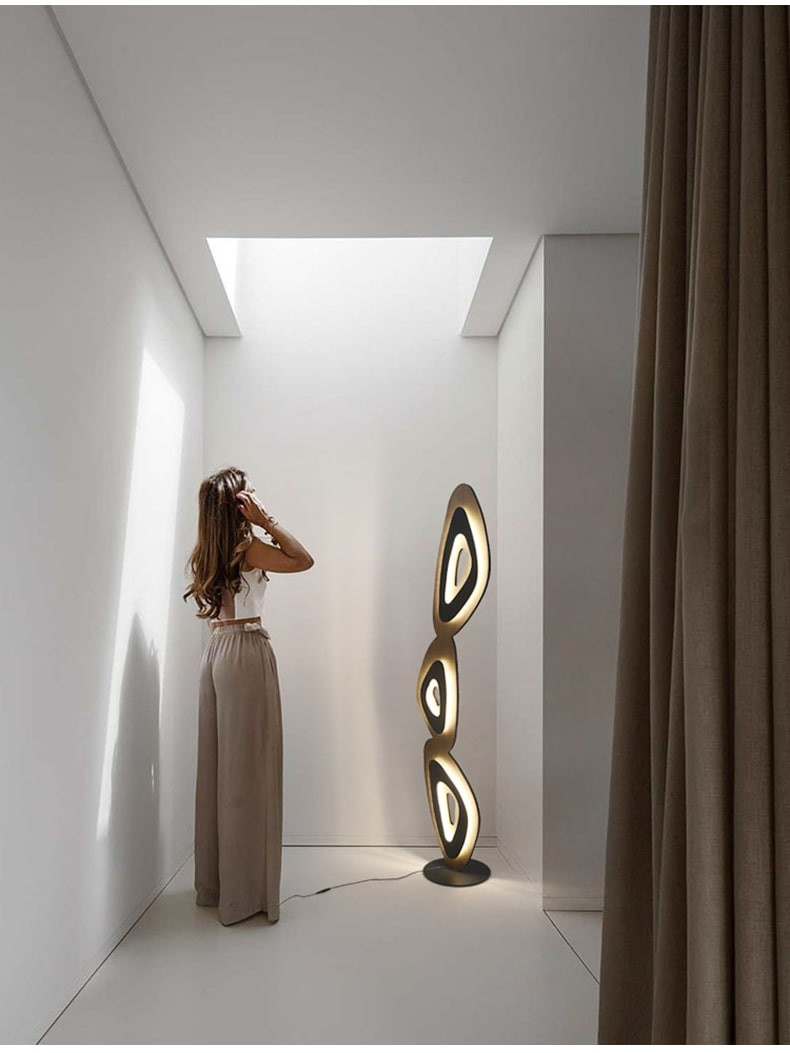 wood-effect-floor-lamp.jpg