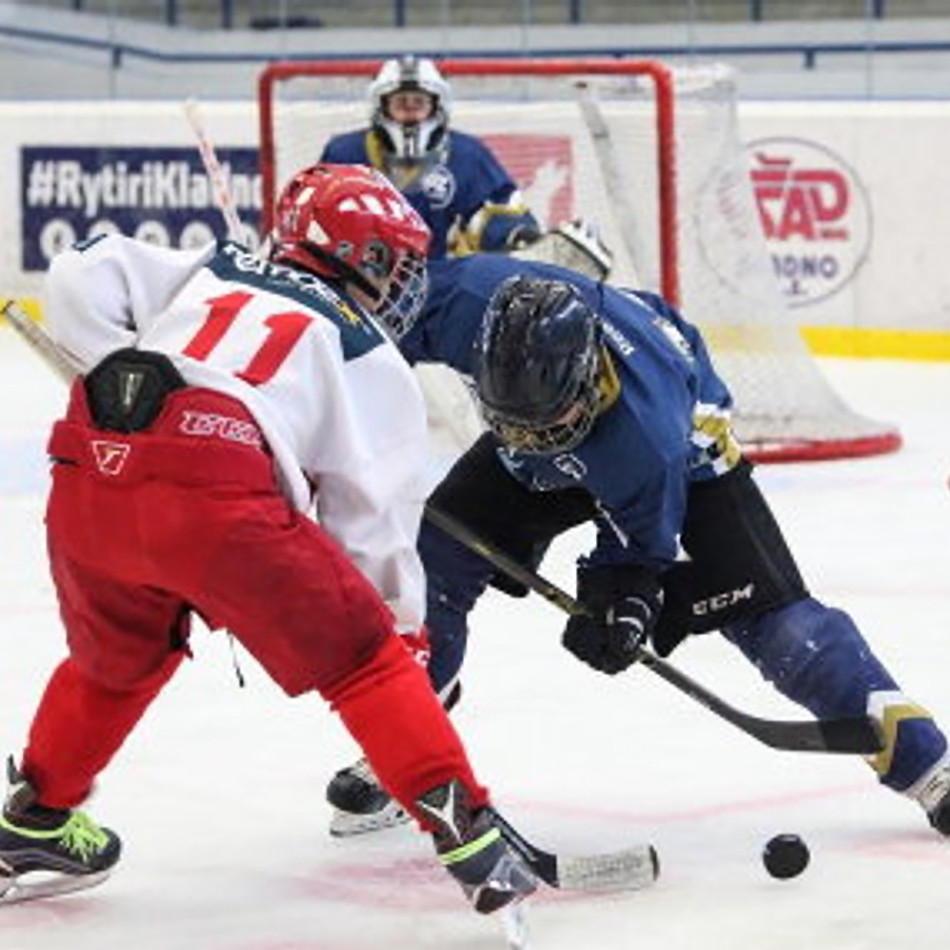 How to Keep Clear Vision in the Rink