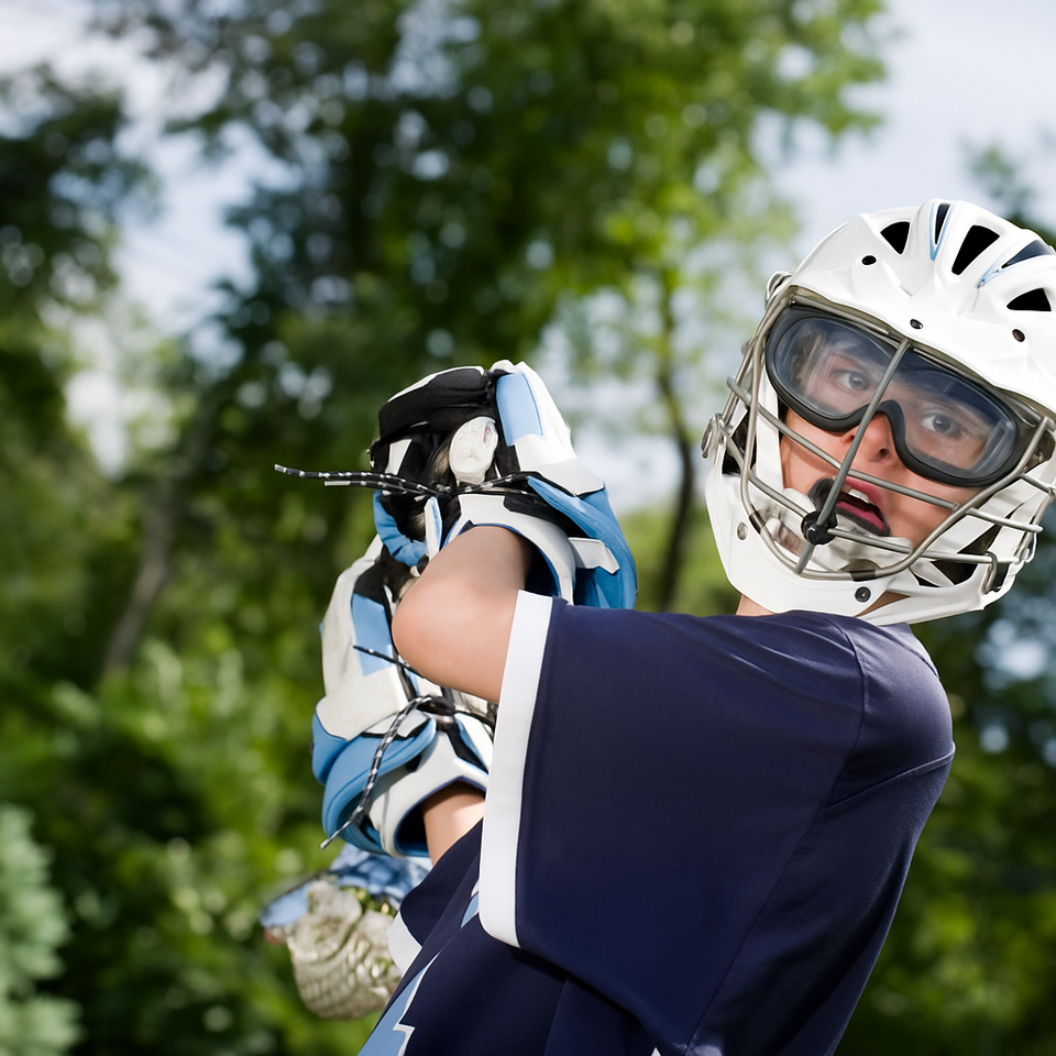 Lacrosse Goggles That Go the Distance