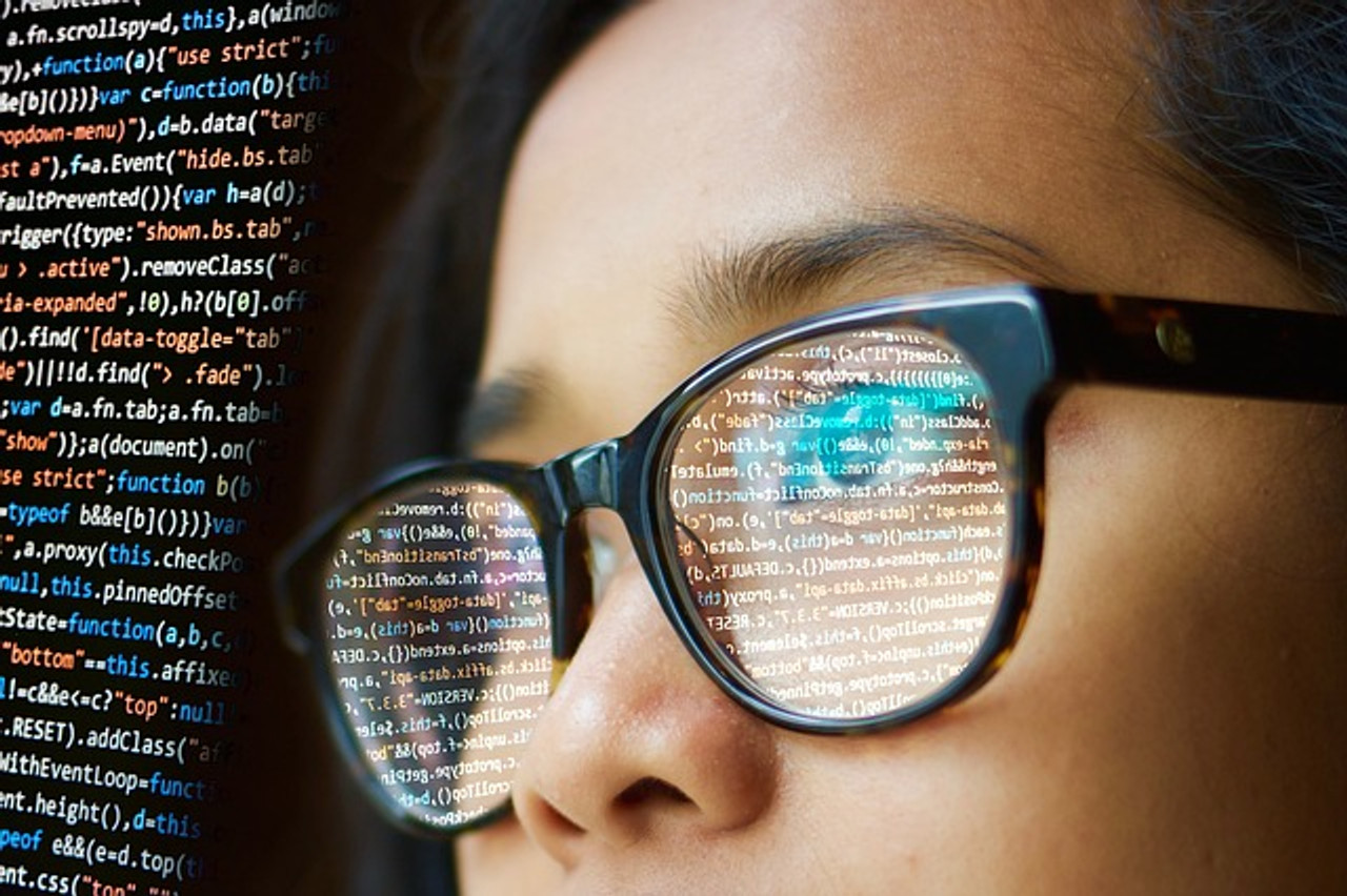 What Are Computer Glasses? Do They Really Work?