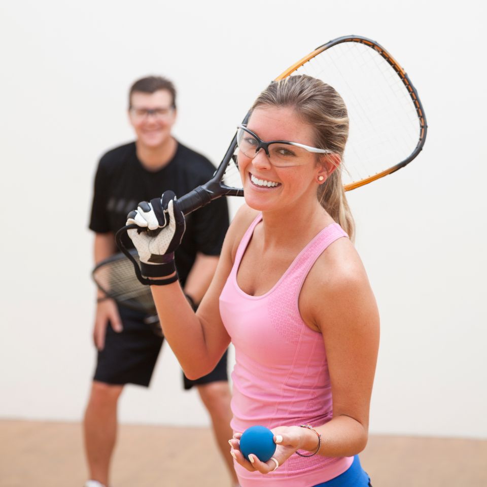 Best Anti-Fog Racquetball Glasses for High-Sweat Players - GogglesNMore