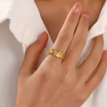 Golden Leaf Adjustable Ring – Nature-Inspired Elegance