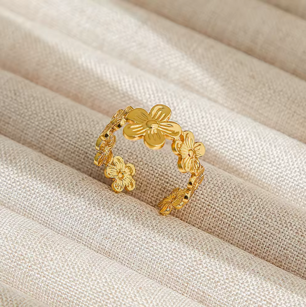 18K Gold-Plated Adjustable Floral Ring
