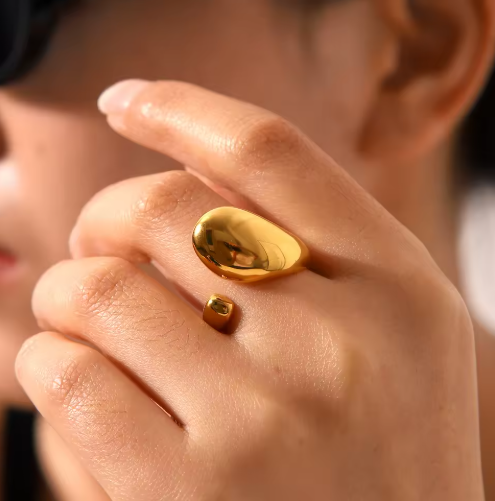 Liquid Gold Muse Ring