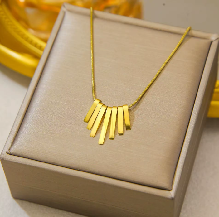 18K Gold Plated Linear Bar Pendant Necklace