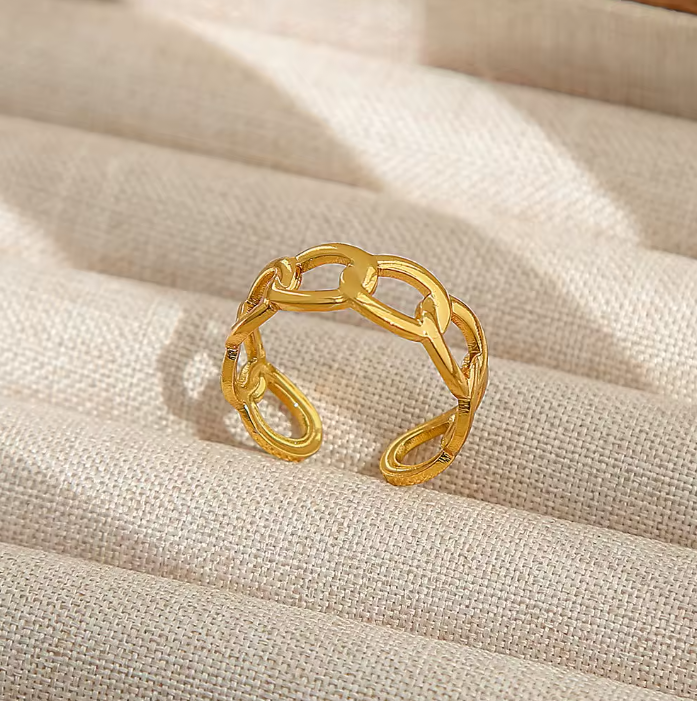 Aurelia Link Adjustable PVD Gold Ring