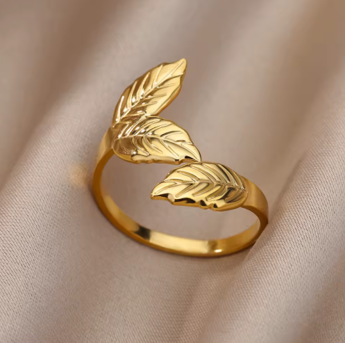 Aurelia Leaf Embrace Ring in 18K PVD Gold