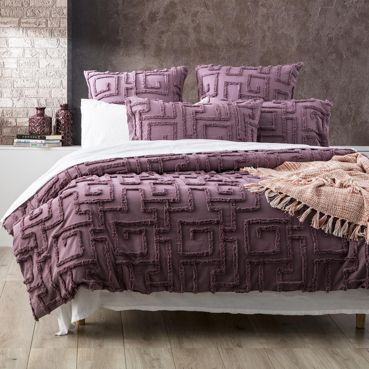 Riley Cotton Chenille Tufted Quilt 