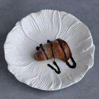 White Lettuce 9" Salad Plate Set of 4 - Plate Detail | Bone & Brass