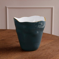 Encanto Soho Large Ice Bucket Midnight - Ice Bucket Handle Detail | Bone & Brass