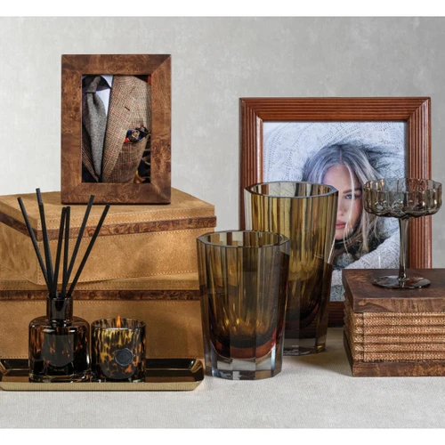 Rosso Burlwood & Raffia Decorative Box, Large - Box Detail | Bone & Brass